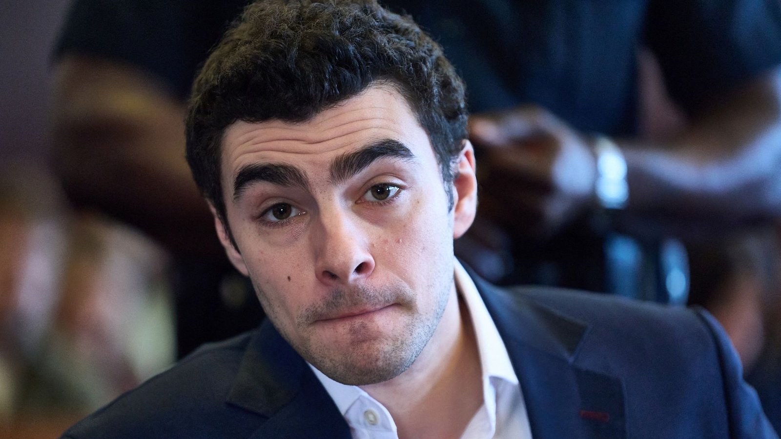 Murder suspect Luigi Mangione to claim he was having extreme mental health crisis