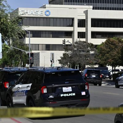 Man shot dead after taking 10 people hostage in California