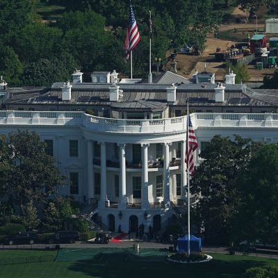 Gunshots heard near the White House – reports